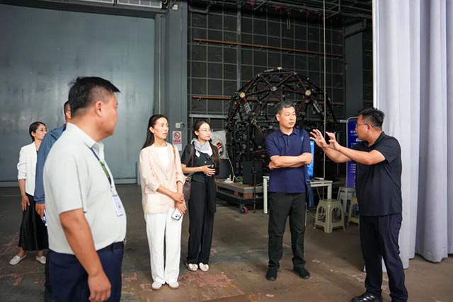 山东旅游职业学院莅临风向标航空考察并达成战略合作 (7).jpg 山东旅游职业学院莅临风向标航空考察并达成战略合作 (7).jpg